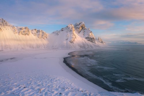 Iceland Vestrahorn, Stokksnes, Iceland, winter