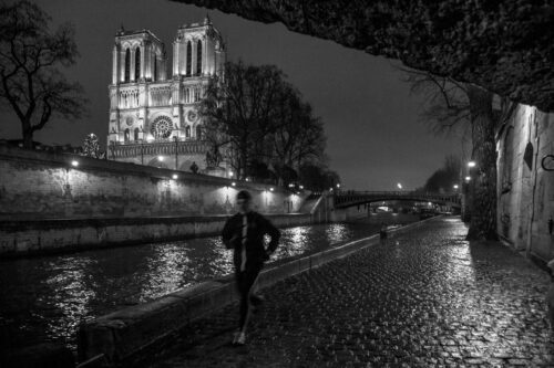 Jogging by the Seine at night Seine, Notre-Dame, Paris, black and white