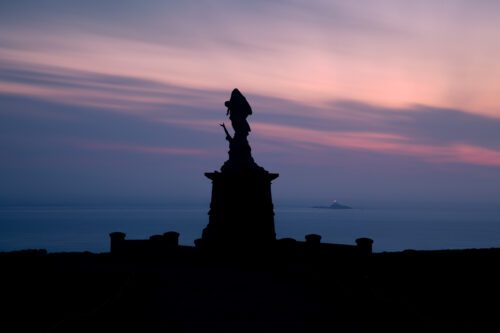 Pointe du Raz, Statue à la pointe du raz, Bretagne, Finistere