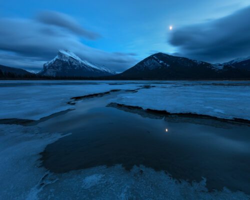 A winter moonrise over Vermillion Lakes and Mount Rundle Vermillion Lakes, Banff, Canadian Rockies, ice, winter